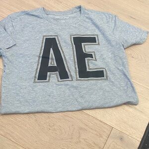American Eagle Outfitters Kids Gray Tee with Black Letters